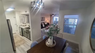 Photo #2: 2543370 Listing 
