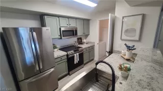 Photo #3: 2543370 Listing 