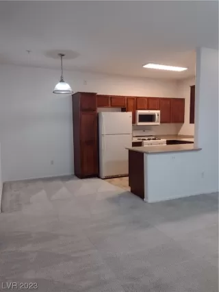 Photo #2: 2543390 Listing 