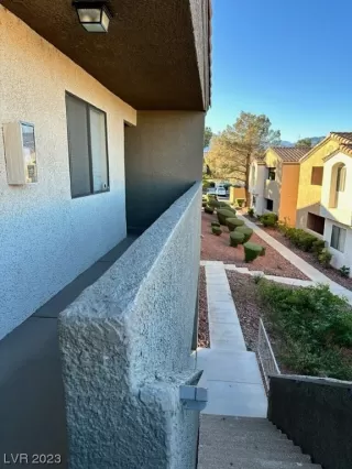 Photo #2: 2543412 Listing 