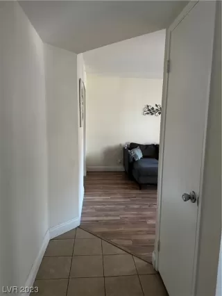 Photo #4: 2543412 Listing 