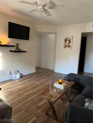 Photo #6: 2543412 Listing 