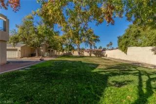 Photo #1: 2543428 Listing