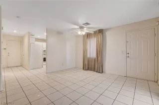 Photo #6: 2543455 Listing