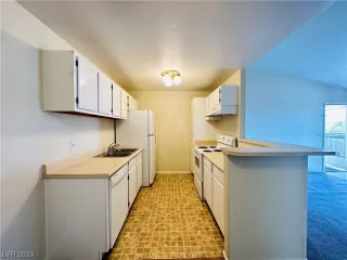 Photo #2: 2543500 Listing 