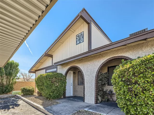 MLS: 2543530 Condo For Sale