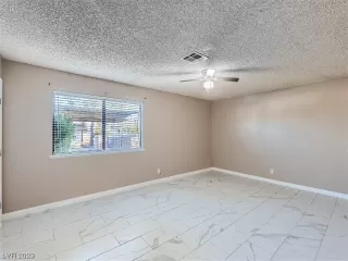 Photo #2: 2543530 Listing 