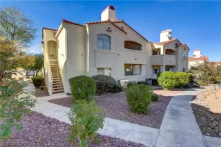 Photo #1: 2543531 Listing 