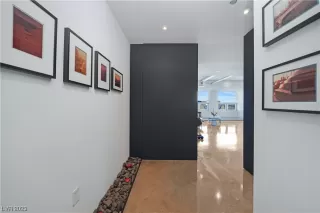 Photo #5: 2543547 Listing