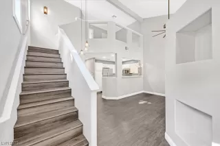 Photo #1: 2543572 Listing