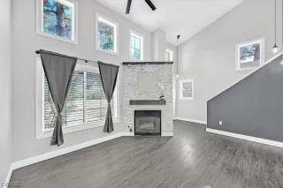 Photo #3: 2543572 Listing