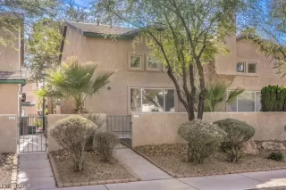 Photo #2: 2543577 Listing