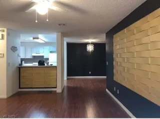 Photo #4: 2543583 Listing 