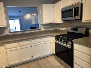 Photo #2: 2543633 Listing 