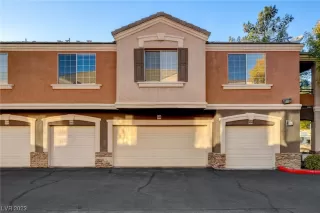 Photo #2: 2543641 Listing