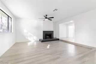 Photo #1: 2543650 Listing 