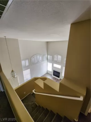 Photo #5: 2543675 Listing 