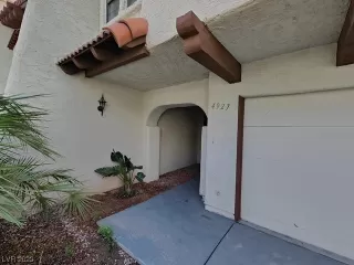 Photo #1: 2543683 Listing