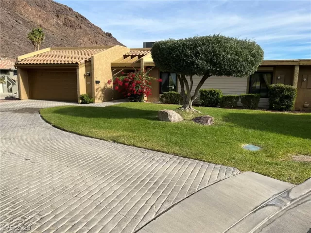 MLS: 2543696 Condo For Sale