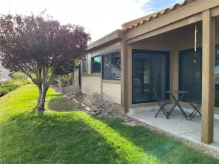 Photo #1: 2543696 Listing