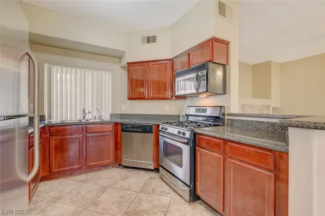 MLS: 2543713 Condo For Sale