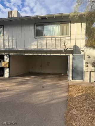 Photo #3: 2543771 Listing 