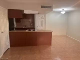 Photo #6: 2543771 Listing 