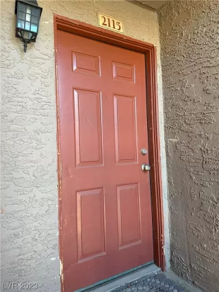 Photo #2: 2543812 Listing 