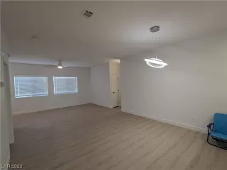 Photo #5: 2543836 Listing 