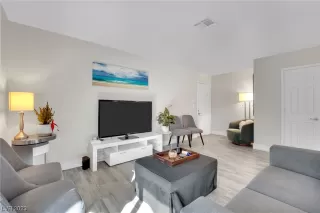 Photo #3: 2543842 Listing 