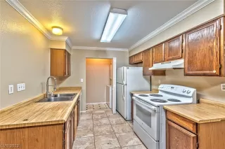 Photo #3: 2543868 Listing 