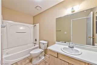 Photo #4: 2543868 Listing 
