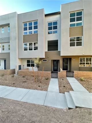 Photo #1: 2543872 Listing 