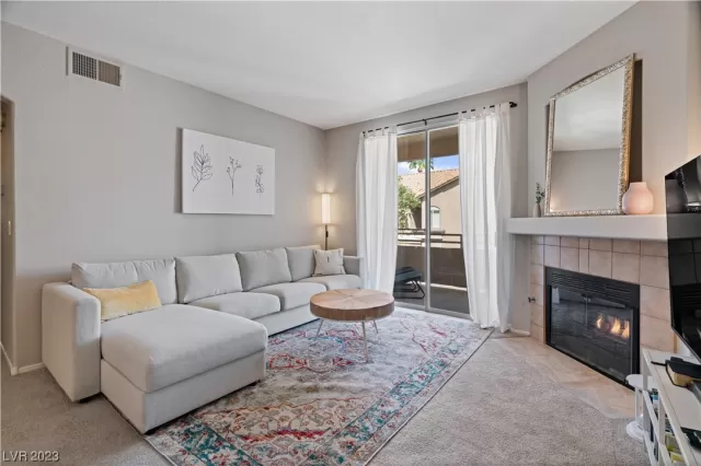 MLS: 2543885 Condo For Sale