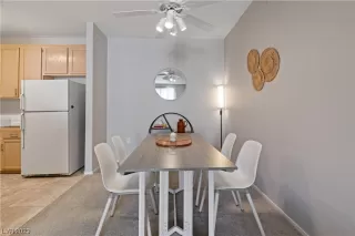 Photo #3: 2543885 Listing