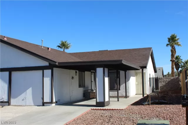 MLS: 2543904 Condo For Sale