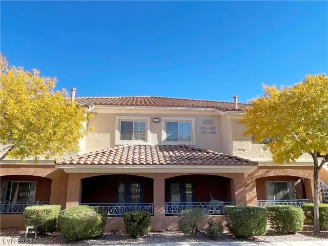 MLS: 2543922 Condo For Sale