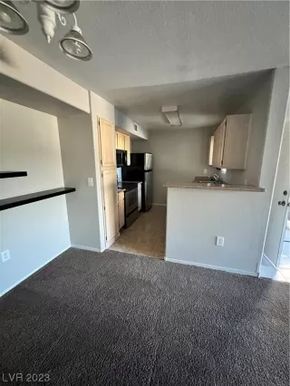 Photo #6: 2543926 Listing 