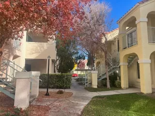 Photo #2: 2543932 Listing 