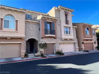 Photo #1: 2544001 Listing 