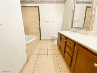 Photo #6: 2544040 Listing 