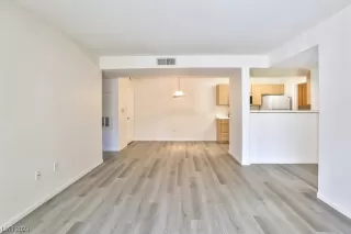 Photo #3: 2544054 Listing 