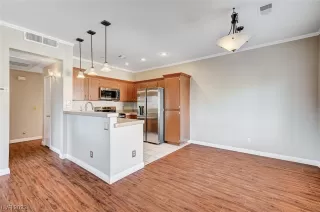 Photo #3: 2544056 Listing 