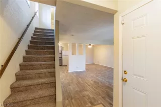 Photo #1: 2544085 Listing 