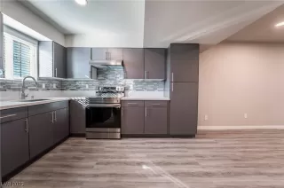 Photo #3: 2544093 Listing 