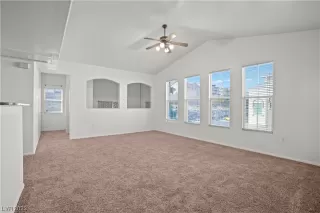 Photo #3: 2544110 Listing 