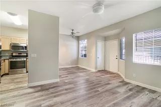 Photo #5: 2544122 Listing 
