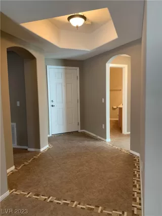 Photo #1: 2544153 Listing 