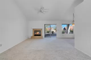 Photo #3: 2544158 Listing