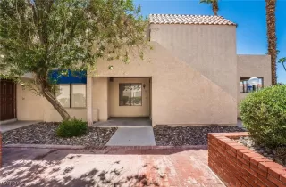 Photo #4: 2544162 Listing